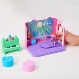 Spin Master 6065830, Sullo sfondo 