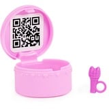 Spin Master 6065830, Sullo sfondo 