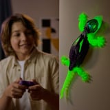 Spin Master HEX BOTS Glow-in-The-Dark Gecko, Robot Radiocomandato Ricaricabile, Giocattolo Che Si Arrampica sulle Pareti, Fluorescente al Buio, 4+ Anni, Multicolore, 6075451, Gioco figura HEX BOTS Glow-in-The-Dark Gecko, Robot Radiocomandato Ricaricabile, Giocattolo Che Si Arrampica sulle Pareti, Fluorescente al Buio, 4+ Anni, Multicolore, 6075451, 4 anno/i