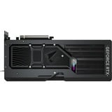 GIGABYTE AORUS GeForce RTX 5070 MASTER 12G Scheda Grafica - 12GB GDDR7, 192 bit, PCI-E 5.0, 2715 MHz Core Clock, 3 x DP 2.1a, 1 x HDMI 2.1b, NVIDIA DLSS 4, GV-N5070AORUS M-12GD 192 bit, PCI-E 5.0, 2715 MHz Core Clock, 3 x DP 2.1a, 1 x HDMI 2.1b, NVIDIA DLSS 4, GV-N5070AORUS M-12GD, GeForce RTX 5070, 12 GB, GDDR7, 192 bit, 7680 x 4320 Pixel, PCI Express x16 5.0