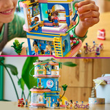 LEGO Friends Heartlake City Club dell'Amicizia, Giochi di costruzione 