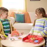 Spin Master Kinetic Sand, Set di Gioco Squish Pizza, con 452 g di Sabbia e 5 Attrezzi, Giocattoli per Bambini e Bambine, 5+ Anni, Gioco di sabbia Kinetic Sand , Set di Gioco Squish Pizza, con 452 g di Sabbia e 5 Attrezzi, Giocattoli per Bambini e Bambine, 5+ Anni, Kit di attività manuali per bambini, 5 anno/i, Multicolore, 9 pz