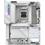 GIGABYTE X870E AORUS PRO ICE Scheda Madre - Supporta CPU AMD Ryzen 9000, 16+2+2 Fasi VRM Digitale, fino a 8000MHz DDR5 (OC), 3xPCIe 5.0 + 1xPCIe 4.0, Wi-Fi 7, 2.5GbE LAN, USB 4 argento/Bianco, 16+2+2 Fasi VRM Digitale, fino a 8000MHz DDR5 (OC), 3xPCIe 5.0 + 1xPCIe 4.0, Wi-Fi 7, 2.5GbE LAN, USB 4, AMD, Socket AM5, AMD Ryzen 7000 Series, AMD Ryzen 8000 Series, AMD Ryzen 9000 Series, Socket AM5, 256 GB, DDR5-SDRAM