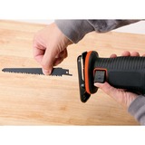 BLACK+DECKER Black+Decker Li-Ion Akku-Säbelsäge (18V, 22 mm Hublänge, max. 110 mm Schnitttiefe, flexibler Sägeschuh, ergonomische Griffgummierung, ohne Akku und Ladegerät) BDCR18N arancione /Nero, 22 mm Hublänge, max. 110 mm Schnitttiefe, flexibler Sägeschuh, ergonomische Griffgummierung, ohne Akku und Ladegerät) BDCR18N