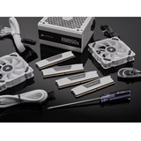 Corsair CMK32GX5M2D6000Z38W, Memoria bianco