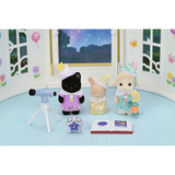 EPOCH Sylvanian Families - Amici dell'asilo avventura "Festa del pigiama", Giochi di costruzione 