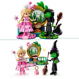 LEGO Wicked 75682 Personaggi di Elphaba e Glinda, Giochi di Fantasia per Bambine e Bambini 10+ con 2 Figure da Costruire, Giochi di costruzione Giochi di Fantasia per Bambine e Bambini 10+ con 2 Figure da Costruire, Set da costruzione, 10 anno/i, Plastica, 558 pz, 675 g