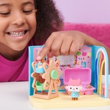 Spin Master 6064151, Sullo sfondo 