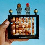 LEGO Icons 10391 Sulla Luna con Pharrell Williams, Kit Modellismo Adulti con Space Shuttle, Regalo Uomo o Donna da Collezione, Giochi di costruzione Kit Modellismo Adulti con Space Shuttle, Regalo Uomo o Donna da Collezione, Set da costruzione, 18 anno/i, Plastica, 966 pz, 1,43 kg