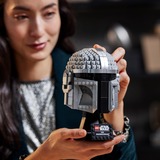 LEGO Star Wars 75328 Casco del Mandaloriano, Elmo da Collezione, Regalo per Adulti da Esposizione di Guerre Stellari, Giochi di costruzione Elmo da Collezione, Regalo per Adulti da Esposizione di Guerre Stellari, Set da costruzione, 18 anno/i, Plastica, 584 pz, 790 g
