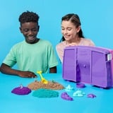 Spin Master Kinetic Sand, set di gioco Castello della sirena, 934 g di sabbia da gioco Shimmer (viola neon, verde acqua luccicante e sabbia della spiaggia), sabbiera pieghevole riutilizzabile e attrezzi, giocattoli sensoriali per bambini da 3 anni in su 