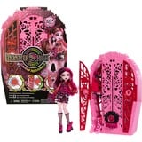 Mattel HYT72, Bambola 