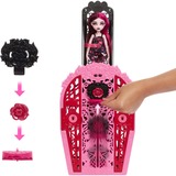 Mattel HYT72, Bambola 
