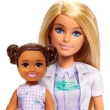 Mattel JCR74, Bambola 