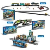 LEGO City 60337 Treno Passeggeri Espresso, Locomotiva Giocattolo Telecomandata con Luci e Binari, Regalo Bambini e Bambine 7+, Giochi di costruzione Locomotiva Giocattolo Telecomandata con Luci e Binari, Regalo Bambini e Bambine 7+, Set da costruzione, 7 anno/i, Plastica, 764 pz, 2,37 kg