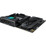 ASUS ROG STRIX X870-F GAMING WIFI AMD X870 Socket AM5 ATX, Scheda madre AMD, Socket AM5, AMD Ryzen 7000 Series, AMD Ryzen 8000 Series, AMD Ryzen 9000 Series, DDR5-SDRAM, 192 GB, DIMM