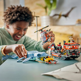 LEGO Jurassic World Attacco del Mosasauro alla barca, Giochi di costruzione Giocattolo con Nave, Dinosauro e Elicottero, Regalo 7+, Set da costruzione, 7 anno/i, Plastica, 703 pz, 1,07 kg