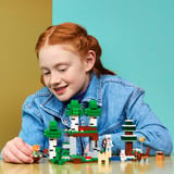 LEGO Minecraft Prima avventura nella notte, Giochi di costruzione 