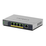 Netgear GS105EPP, Interruttore 