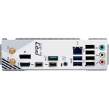 ASRock 90-MXBQC0-A0UAYZ, Scheda madre bianco