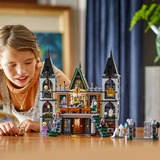 LEGO Harry Potter 76453 Villa Malfoy, Giochi Bambini 10+, Casa Giocattolo con Stanze, Funzioni e 9 Personaggi, Idea Regalo, Giochi di costruzione Giochi Bambini 10+, Casa Giocattolo con Stanze, Funzioni e 9 Personaggi, Idea Regalo, Set da costruzione, 10 anno/i, Plastica, 1601 pz, 2,03 kg