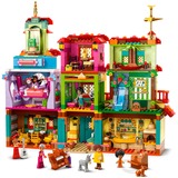 LEGO 43245, Giochi di costruzione 