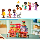 LEGO 43245, Giochi di costruzione 