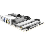 SAPPHIRE PURE X870A WIFI 7, Scheda madre bianco