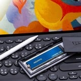 ADATA LEGEND 700 1 TB, Disco a stato solido blu/Oro