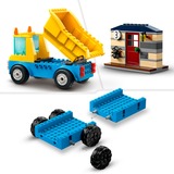 LEGO City Camion da cantiere e gru con palla da demolizione, Giochi di costruzione Set da costruzione, 4 anno/i, Plastica, 235 pz, 1 kg
