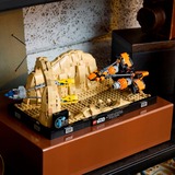 LEGO Star Wars Diorama Gara degli sgusci su Mos Espa, Giochi di costruzione Set da costruzione, 18 anno/i, Plastica, 718 pz, 895 g