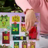 Spin Master PAW Patrol Holiday Rescue Advent Calendar, 24 giocattoli a sorpresa - personaggi, veicoli e accessori in miniatura, giocattoli per bambini e bambine dai 3 anni in su, Gioco figura PAW Patrol Holiday Rescue Advent Calendar, 24 giocattoli a sorpresa - personaggi, veicoli e accessori in miniatura, giocattoli per bambini e bambine dai 3 anni in su, 3 anno/i, Multicolore
