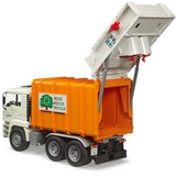 bruder 02772, Veicolo modello 