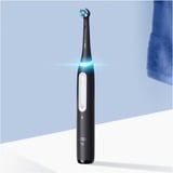 Braun iO Series 4 Adulto Nero, Spazzolino da denti elettrico Nero, Adulto, Cura quotidiana, Sensibile, Super sensitive, Sbiancante, Nero, 4 x 30 sec, Nero, Rotondo