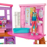 Mattel Casa di Malibu (106 cm) playset casa delle bambole con 2 piani, 6 stanze, ascensore altalena e più di 30 pezzi, Giocattolo per Bambini 3+ Anni 6 stanze, ascensore altalena e più di 30 pezzi, Giocattolo per Bambini 3+ Anni, 3 anno/i, Assemblaggio necessario