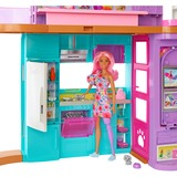 Mattel Casa di Malibu (106 cm) playset casa delle bambole con 2 piani, 6 stanze, ascensore altalena e più di 30 pezzi, Giocattolo per Bambini 3+ Anni 6 stanze, ascensore altalena e più di 30 pezzi, Giocattolo per Bambini 3+ Anni, 3 anno/i, Assemblaggio necessario