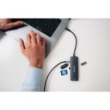 Verbatim CMH-08 USB tipo-C 5000 Mbit/s Argento, Docking station grigio, USB tipo-C, HDMI, USB 3.2 Gen 1 (3.1 Gen 1) Type-A, USB tipo-C, MicroSD (TransFlash), SD, 5000 Mbit/s, 30 Hz, Argento