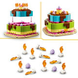 LEGO Torta di compleanno, Giochi di costruzione Giocattolo con 10 Candeline, Glassa, Fiori Colorati, Regalo per Bambini da 7 Anni, Set da costruzione, 7 anno/i, Plastica, 219 pz, 237 g