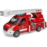 bruder 02673, Veicolo modello rosso/Bianco