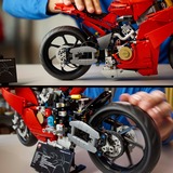LEGO Technic 42202 Motocicletta Ducati Panigale V4 S, Modello per Adulti da Collezione, Idea Regalo Uomo o Donna Fan delle Moto, Giochi di costruzione Modello per Adulti da Collezione, Idea Regalo Uomo o Donna Fan delle Moto, Set da costruzione, 18 anno/i, Plastica, 1604 pz, 2,45 kg