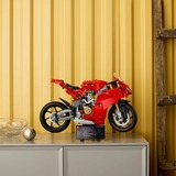 LEGO Technic 42202 Motocicletta Ducati Panigale V4 S, Modello per Adulti da Collezione, Regalo Uomo o Donna Fan delle Moto, Giochi di costruzione Modello per Adulti da Collezione, Regalo Uomo o Donna Fan delle Moto, Set da costruzione, 18 anno/i, Plastica, 1604 pz, 2,45 kg