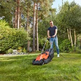 BLACK+DECKER BEMW451-QS, Rasaerba arancione /Nero