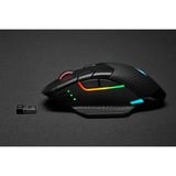 Corsair DARK CORE RGB PRO mouse Mano destra RF Wireless + Bluetooth + USB Type-A Ottico 18000 DPI, Mouse da gioco Nero, Mano destra, Ottico, RF Wireless + Bluetooth + USB Type-A, 18000 DPI, Nero