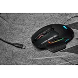 Corsair DARK CORE RGB PRO mouse Mano destra RF Wireless + Bluetooth + USB Type-A Ottico 18000 DPI, Mouse da gioco Nero, Mano destra, Ottico, RF Wireless + Bluetooth + USB Type-A, 18000 DPI, Nero