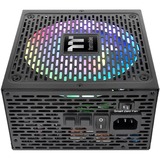 Thermaltake PS-TPD-0750F3FAGE-1 alimentatore per computer 750 W 24-pin ATX ATX Nero Nero, 750 W, 100 - 240 V, 900 W, 50/60 Hz, 10 A, Attivo