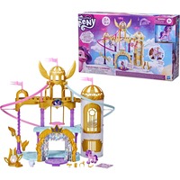 Image of Una Nuova Generazione - Playset Deluxe, castello giocattolo da 56 cm con zipline e personaggio di Ruby Petalosa