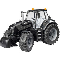 bruder DEUTZ-FAHR 8280 TTV Warrior, Veicolo modello 
