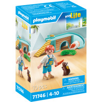 PLAYMOBIL My Life Ragazzo con porcellino d'India, Giochi di costruzione 