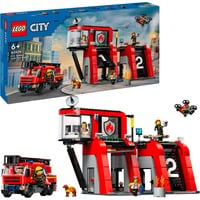 LEGO City 60414 Caserma dei Pompieri e Autopompa con Camion Giocattolo, 6 Minifigure, Cane e Accessori, Gioco per Bambini 6+, Giochi di costruzione 6 Minifigure, Cane e Accessori, Gioco per Bambini 6+, Set da costruzione, 6 anno/i, Plastica, 843 pz, 1,78 kg