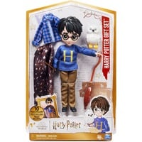 Spin Master Wizarding World Harry Potter, set regalo bambola Harry Potter da 20,3 cm con Mantello dell'Invisibilità e 5 accessori per bambola, giocattoli per bambini dai 6 anni in su, Gioco figura Wizarding World Harry Potter, set regalo bambola Harry Potter da 20,3 cm con Mantello dell'Invisibilità e 5 accessori per bambola, giocattoli per bambini dai 6 anni in su, Bambola alla moda, Maschio, 6 anno/i, 200 mm, 260 g, Multicolore